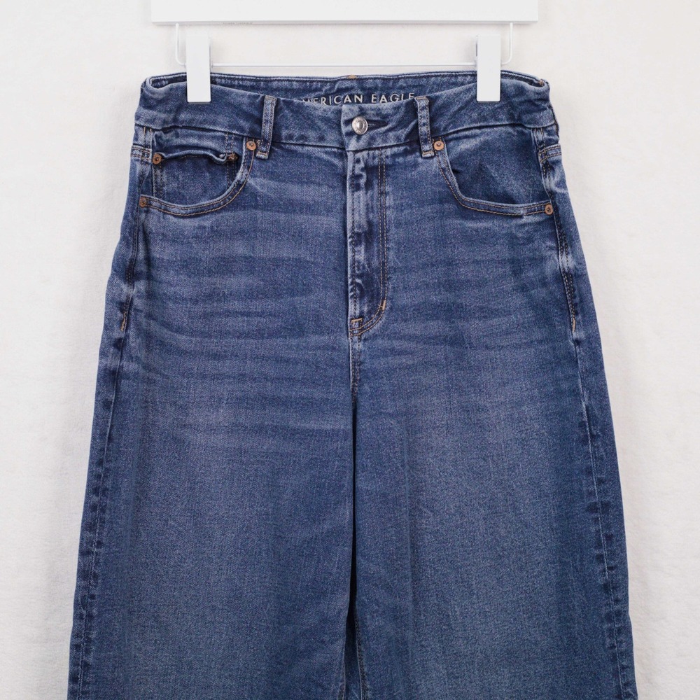 AMERICAN EAGLE Curvy Super High-Rise Baggy Wide Leg Jeans Medium Wash 12 Short - Picture 4 of 10